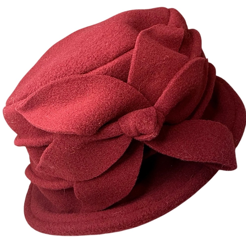 Hats‎ Scarves & More Cloche Burgundy Polyester OS Dark Academia Romantic Chic